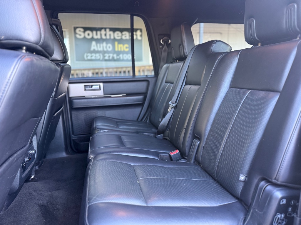 Photo 12 of this FORD EXPEDITION