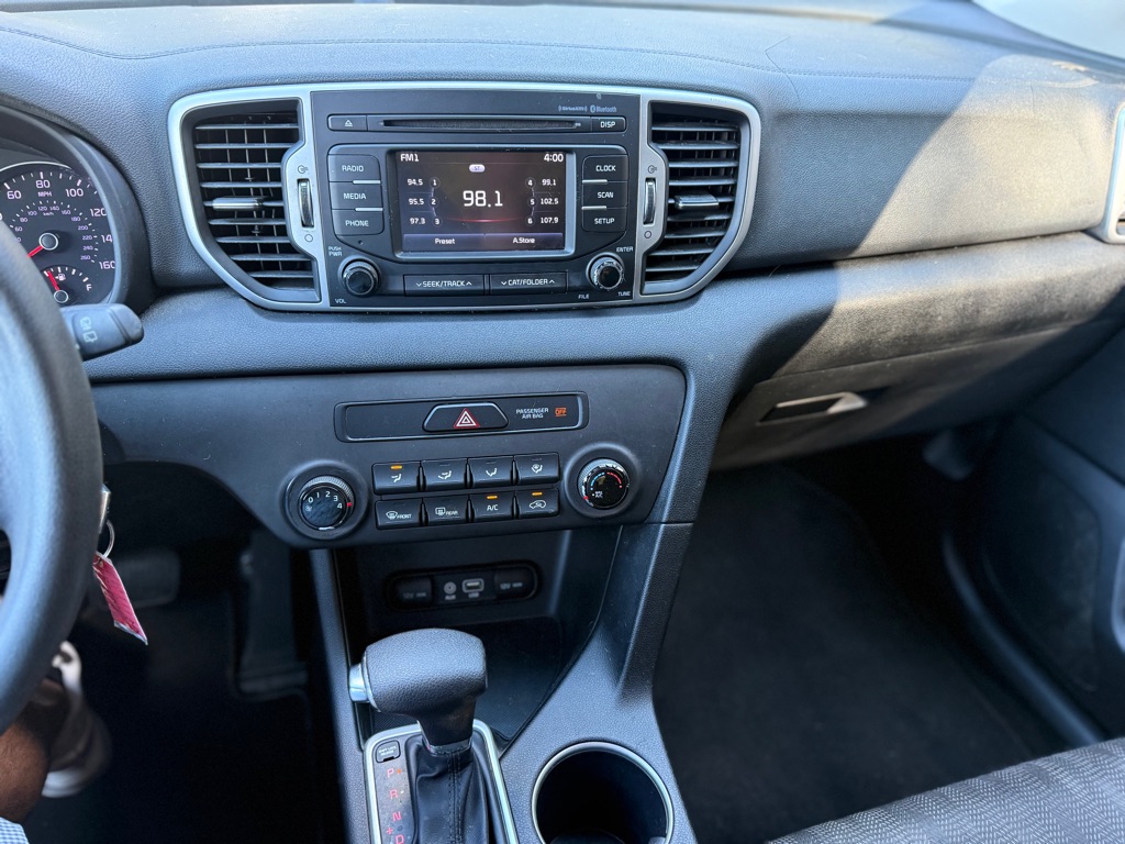 Photo 20 of this KIA SPORTAGE