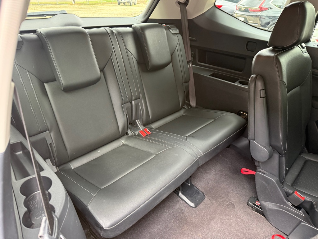 Photo 19 of this VOLKSWAGEN ATLAS