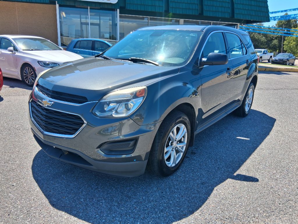 Photo 3 of this CHEVROLET EQUINOX