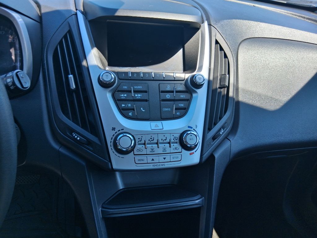 Photo 11 of this CHEVROLET EQUINOX