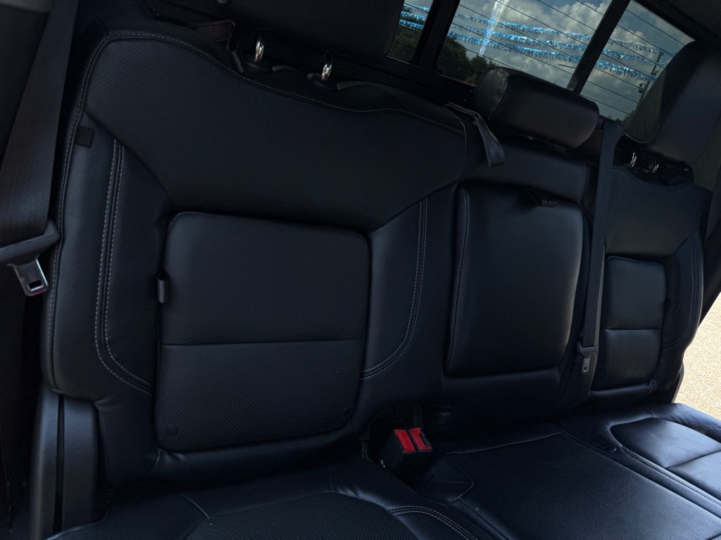 Photo 12 of this CHEVROLET SILVERADO 1500