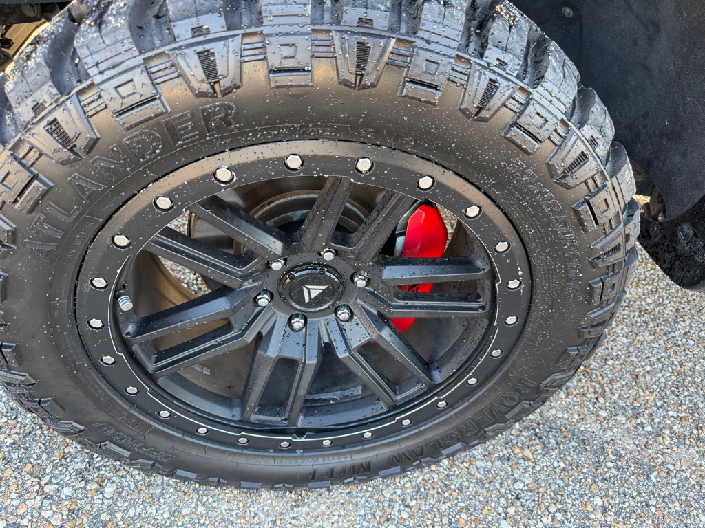 Photo 38 of this CHEVROLET SILVERADO 1500