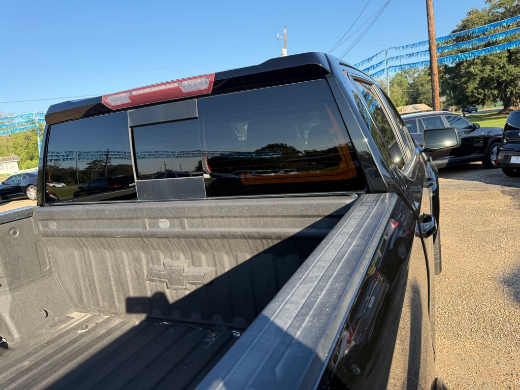 Photo 48 of this CHEVROLET SILVERADO 1500