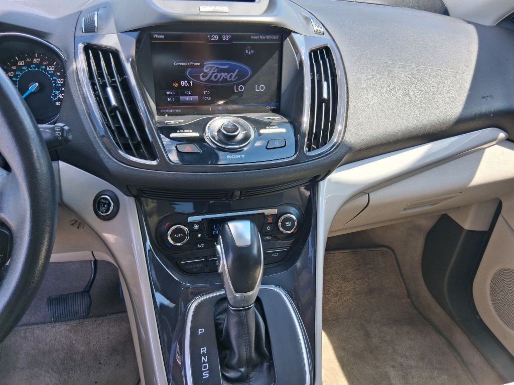 Photo 11 of this FORD ESCAPE