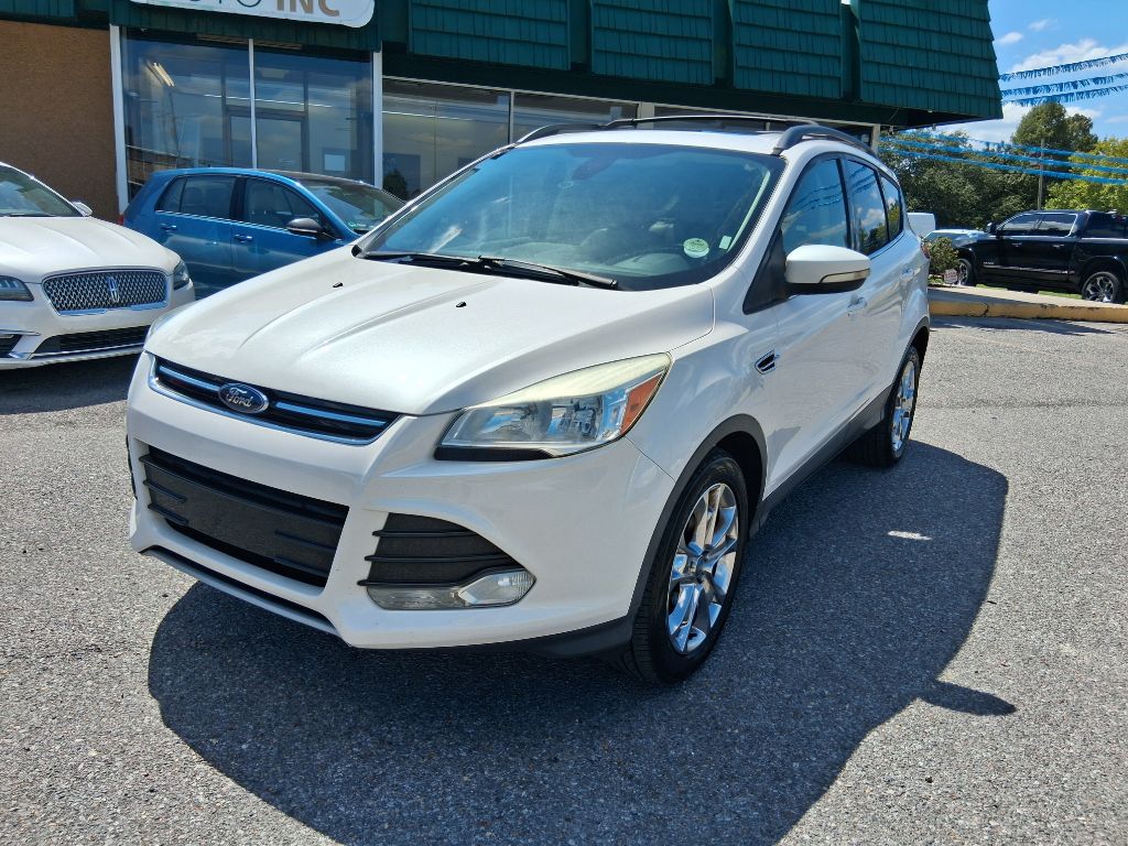 Photo 2 of this FORD ESCAPE