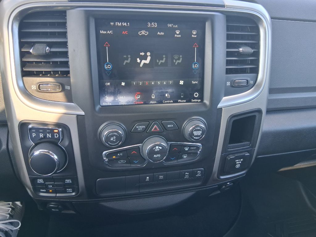 Photo 11 of this RAM 1500 CLASSIC