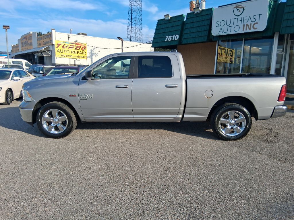 Photo 5 of this RAM 1500 CLASSIC