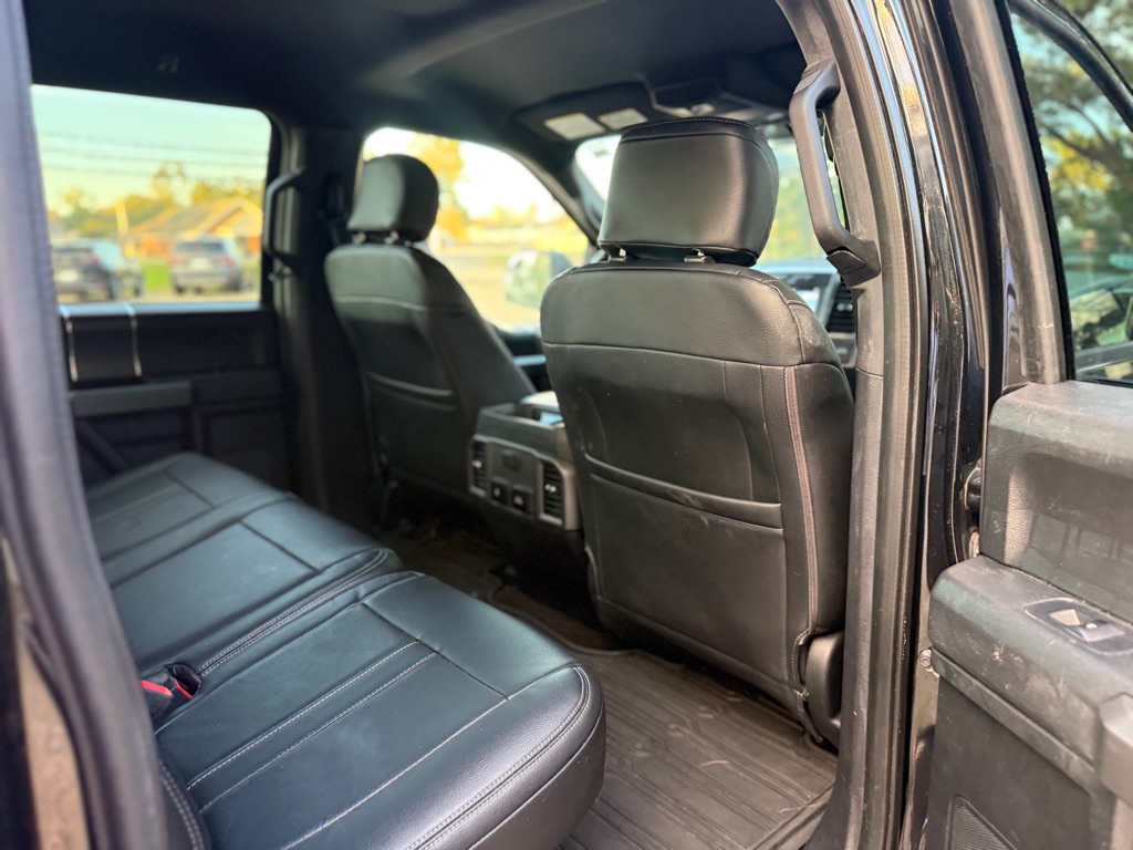 Photo 16 of this FORD F150