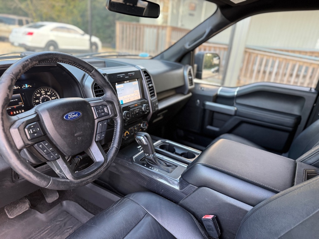 Photo 10 of this FORD F150