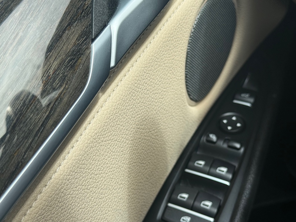 Photo 33 of this BMW X5