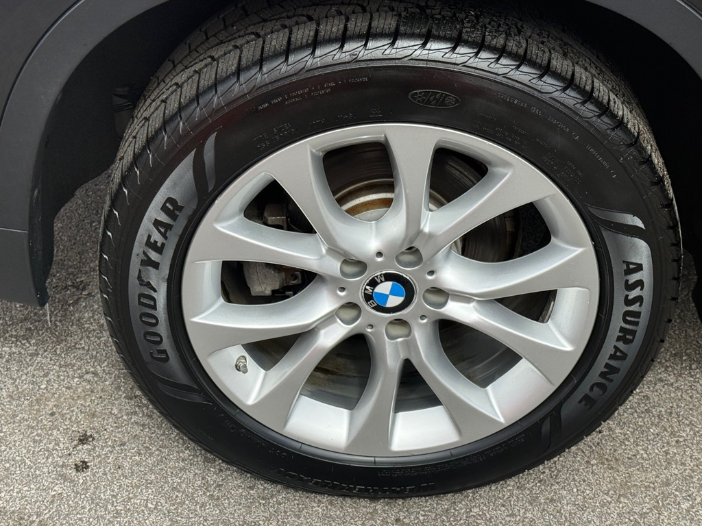 Photo 19 of this BMW X5