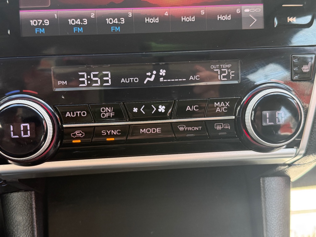 Photo 40 of this SUBARU LEGACY