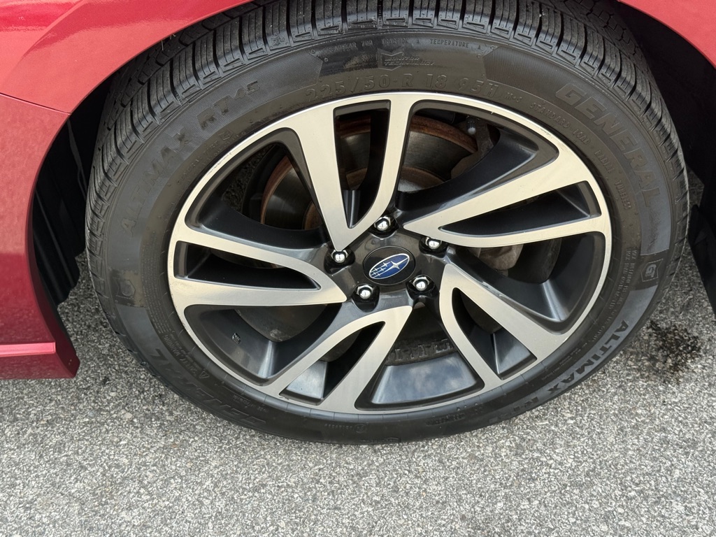 Photo 18 of this SUBARU LEGACY