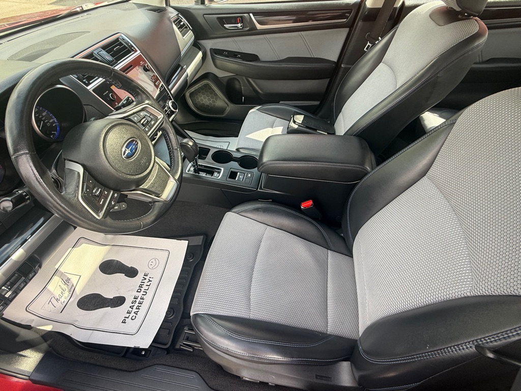 Photo 30 of this SUBARU LEGACY