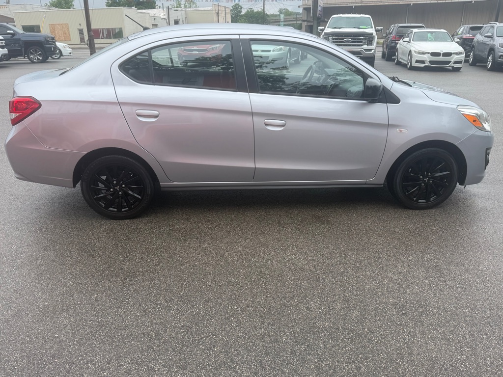 Photo 7 of this MITSUBISHI MIRAGE