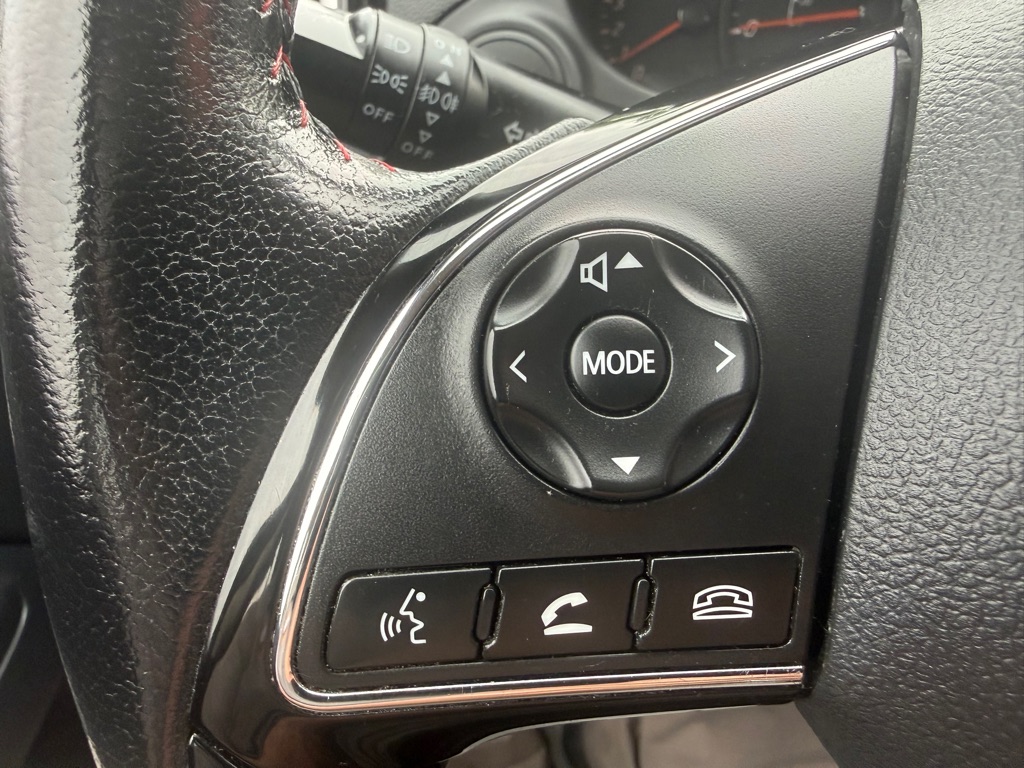 Photo 27 of this MITSUBISHI MIRAGE