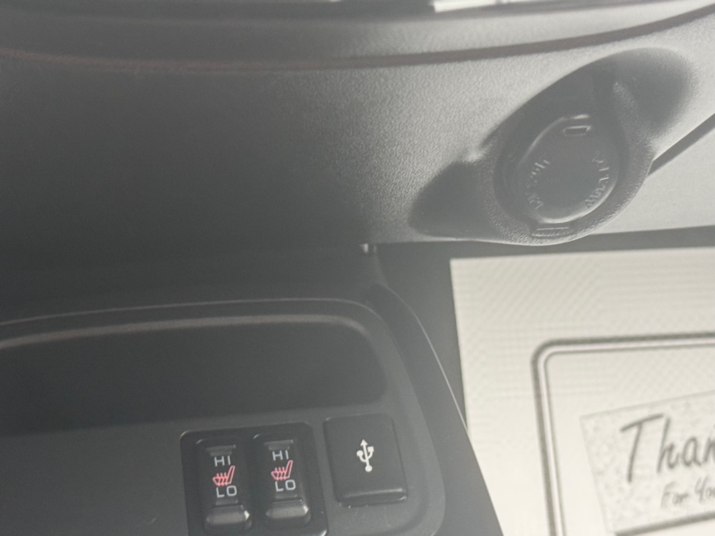 Photo 34 of this MITSUBISHI MIRAGE