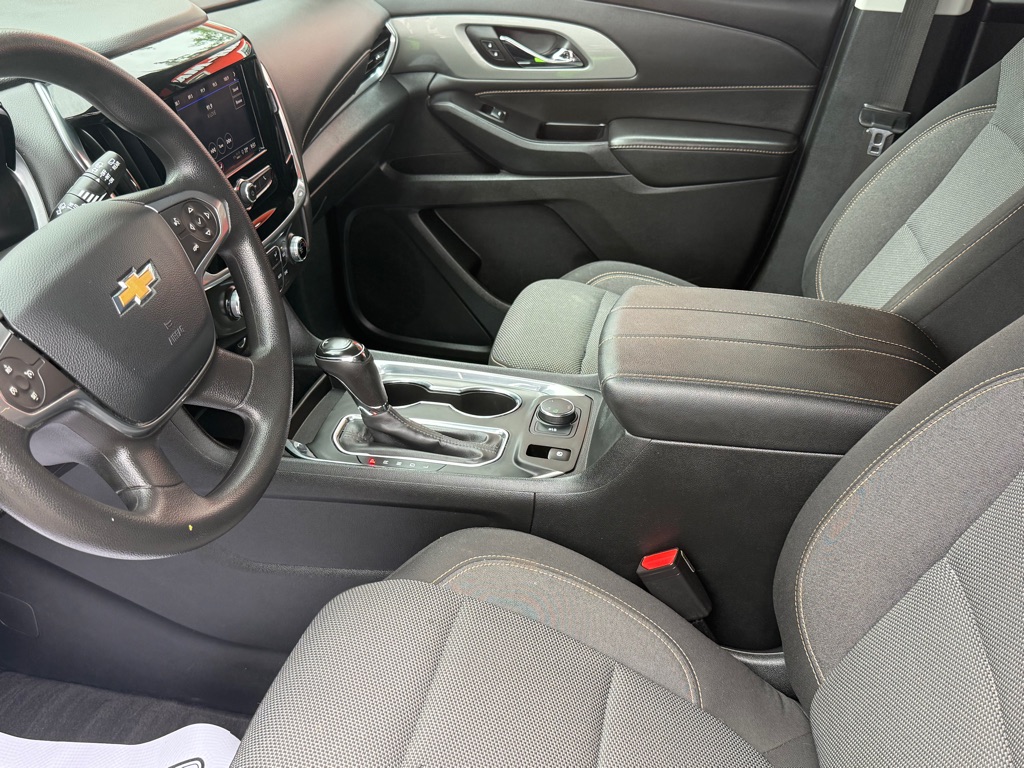 Photo 26 of this CHEVROLET TRAVERSE
