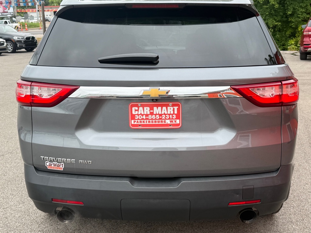 Photo 5 of this CHEVROLET TRAVERSE