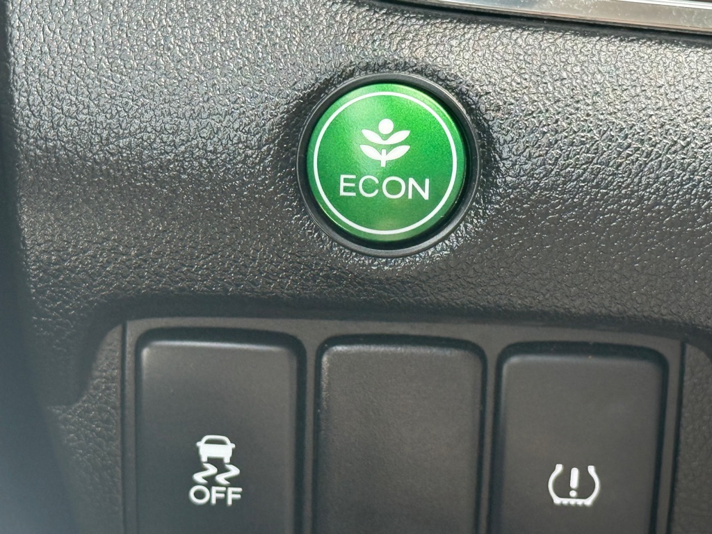 Photo 29 of this HONDA CR-V