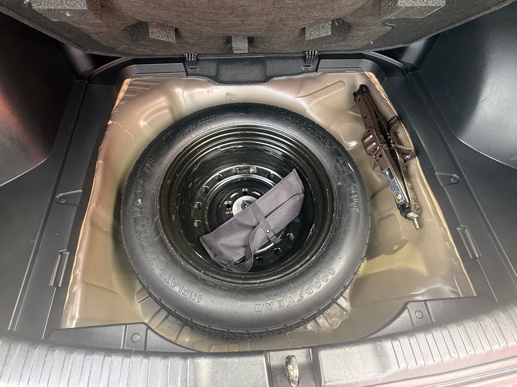 Photo 21 of this HONDA CR-V