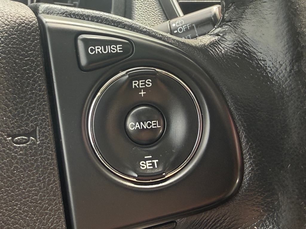 Photo 31 of this HONDA CR-V