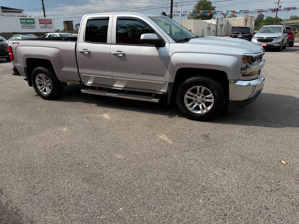 Photo 7 of this CHEVROLET SILVERADO 1500