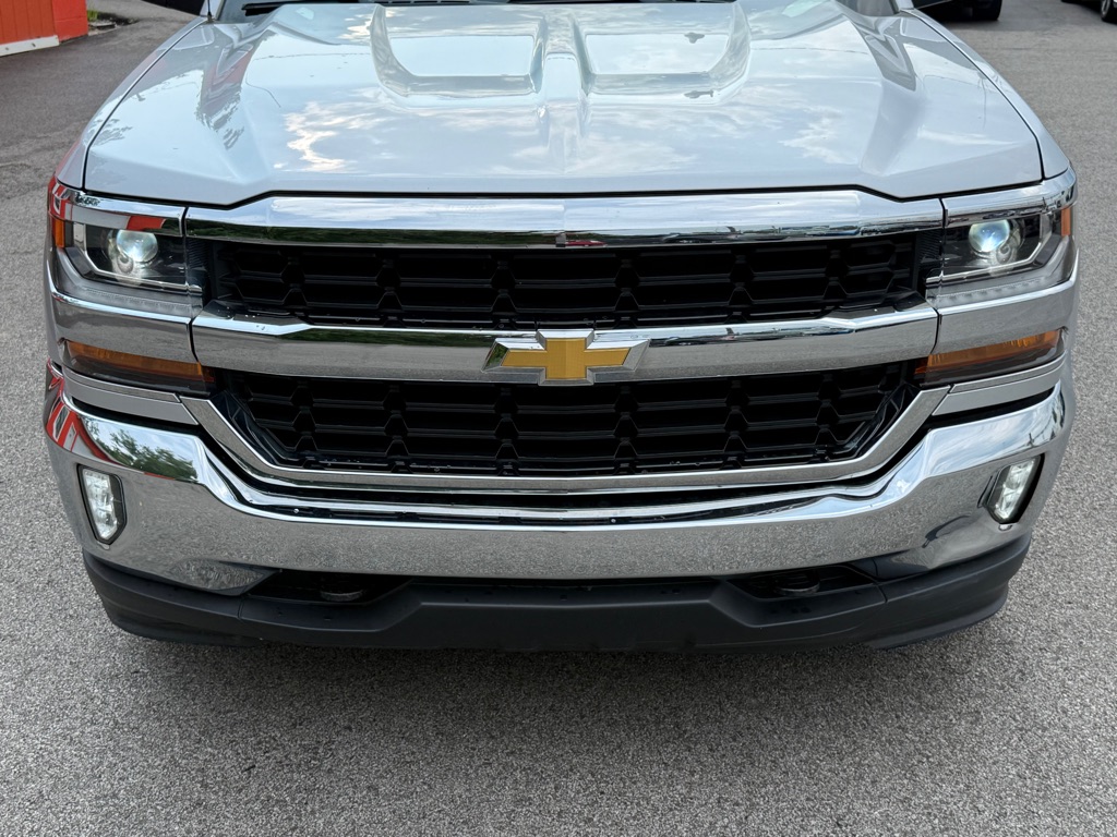 Photo 16 of this CHEVROLET SILVERADO 1500