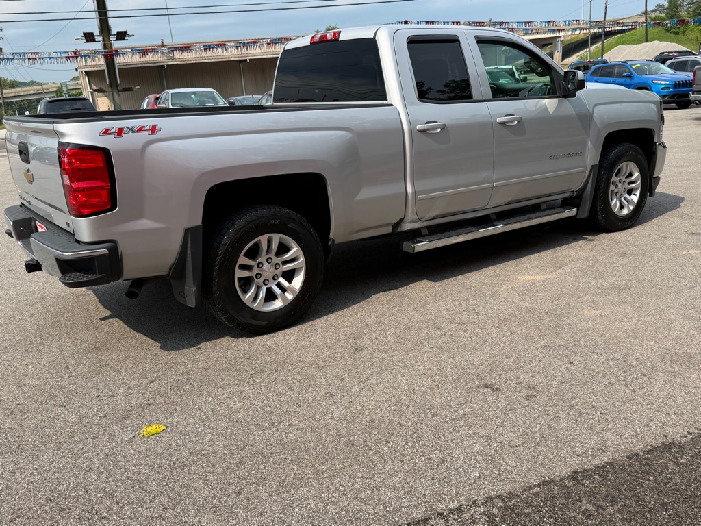 Photo 5 of this CHEVROLET SILVERADO 1500