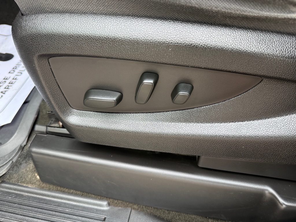 Photo 29 of this CHEVROLET SILVERADO 1500