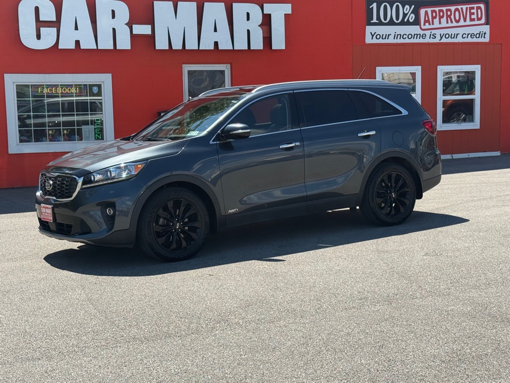 Photo 2 of this KIA SORENTO
