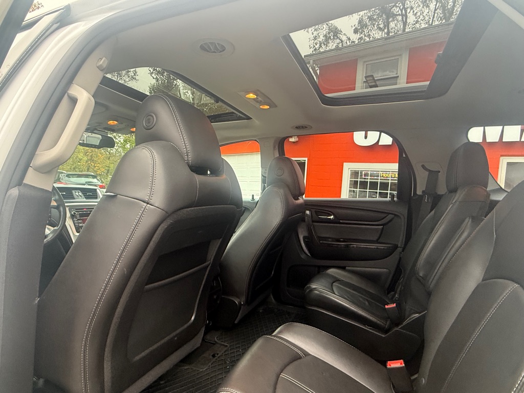 Photo 28 of this GMC ACADIA LIMITED