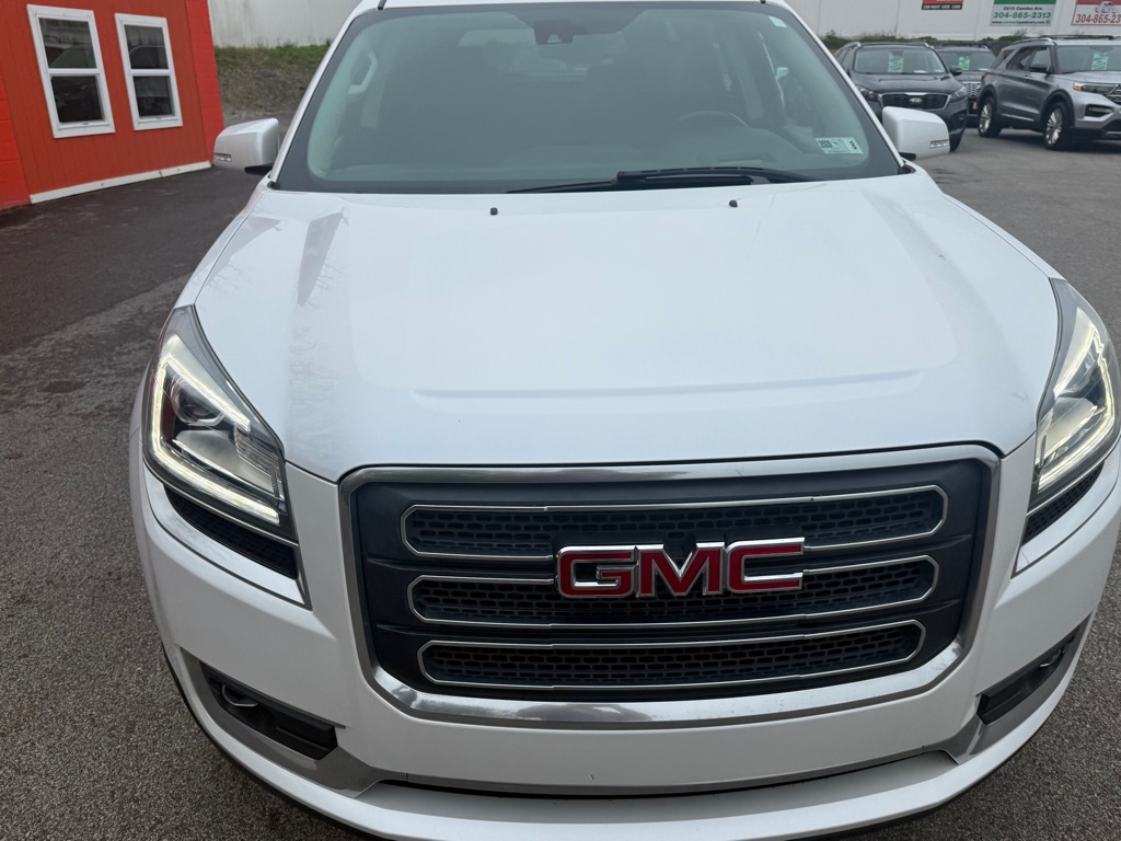 Photo 10 of this GMC ACADIA LIMITED