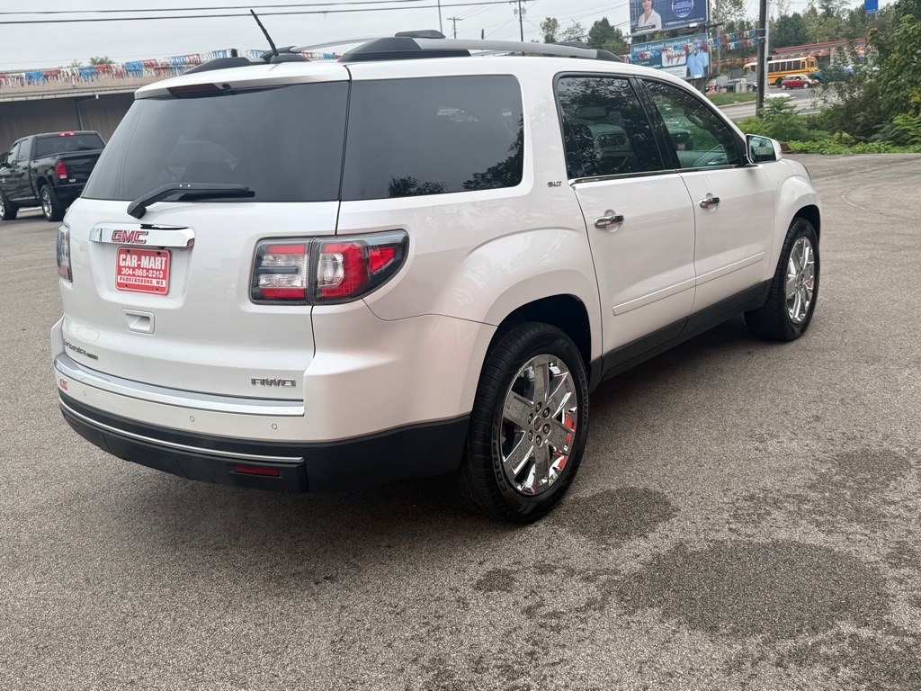 Photo 6 of this GMC ACADIA LIMITED