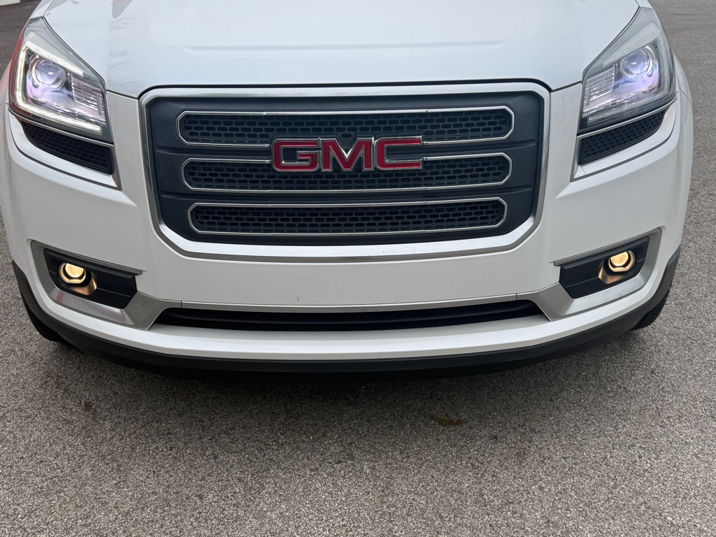Photo 16 of this GMC ACADIA LIMITED