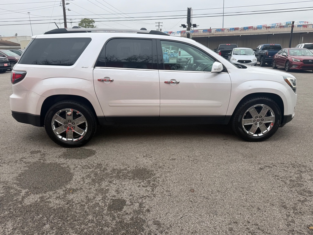 Photo 7 of this GMC ACADIA LIMITED