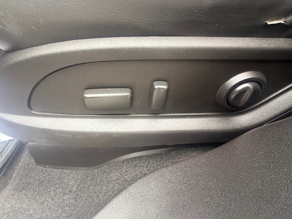 Photo 33 of this GMC ACADIA LIMITED