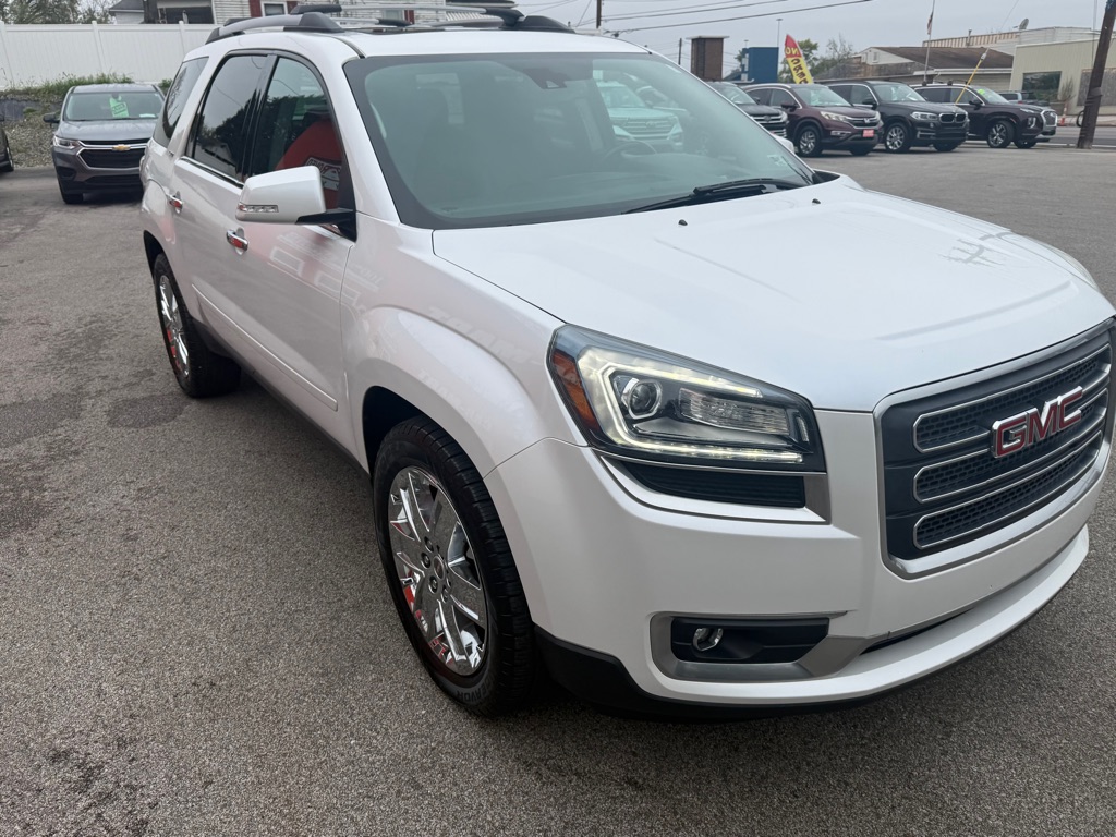 Photo 9 of this GMC ACADIA LIMITED