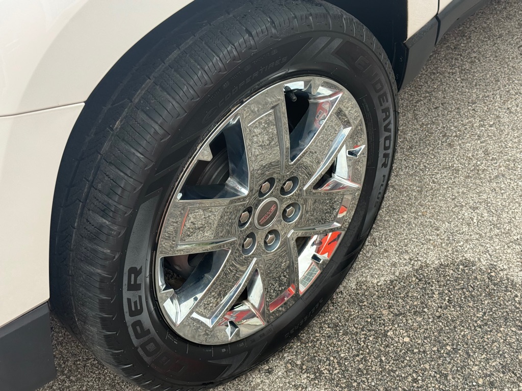Photo 19 of this GMC ACADIA LIMITED