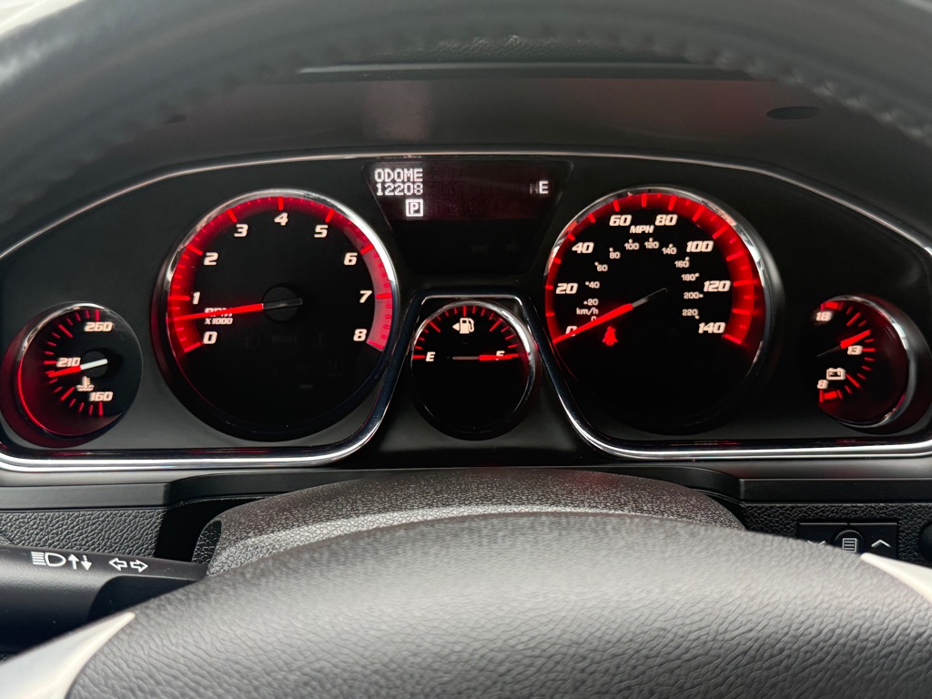 Photo 38 of this GMC ACADIA LIMITED