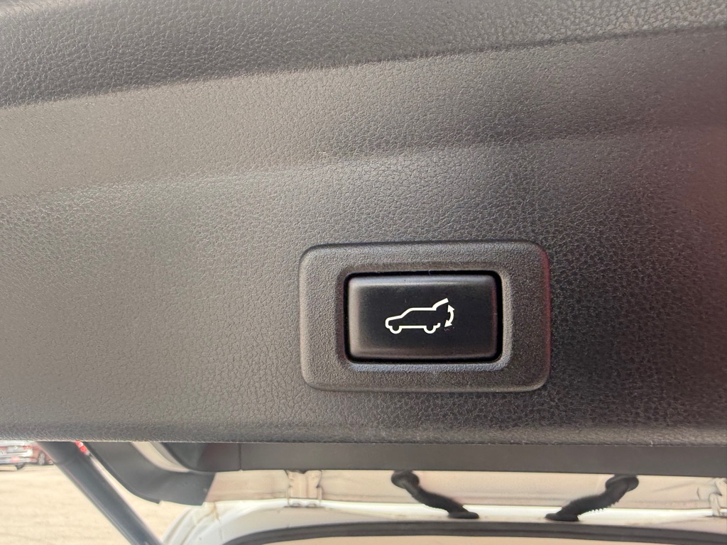 Photo 25 of this SUBARU ASCENT