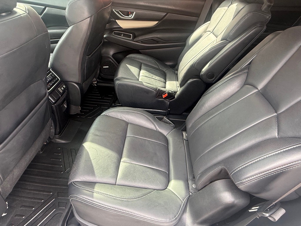Photo 28 of this SUBARU ASCENT