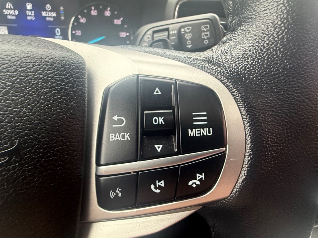 Photo 39 of this FORD EXPLORER