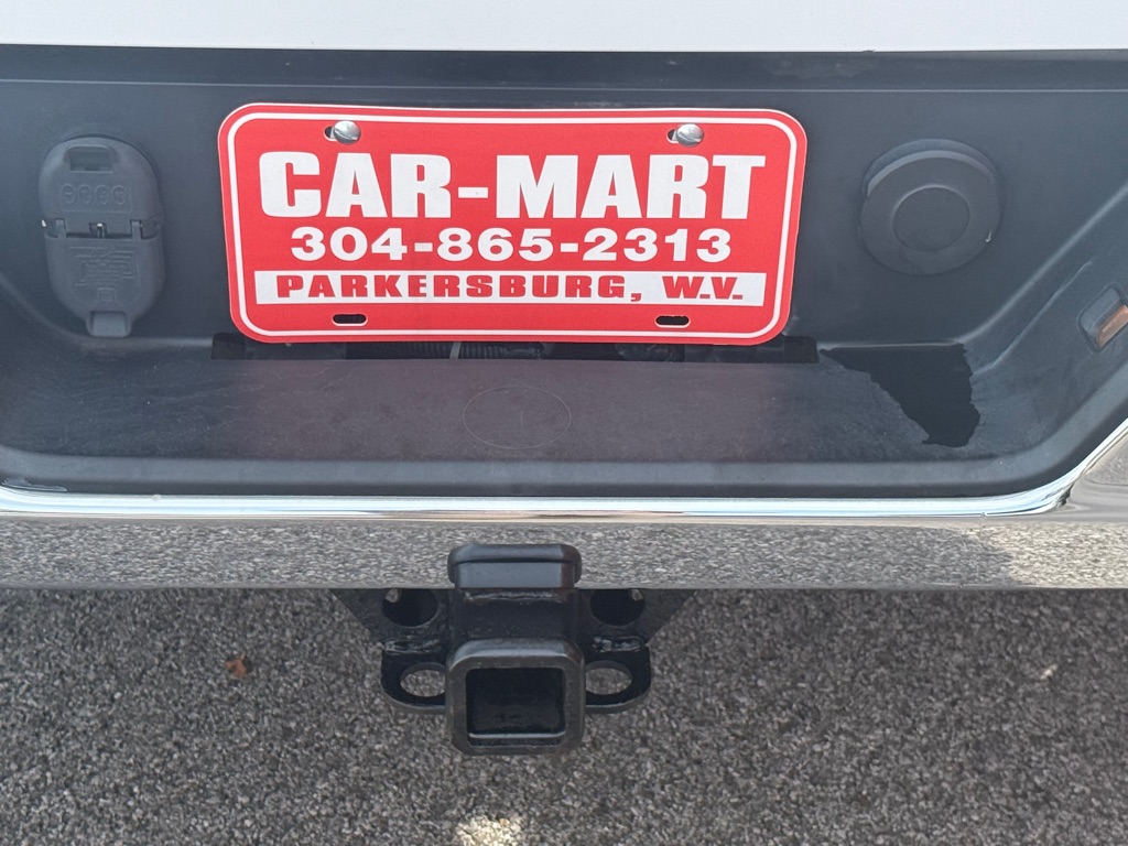 Photo 22 of this GMC SIERRA