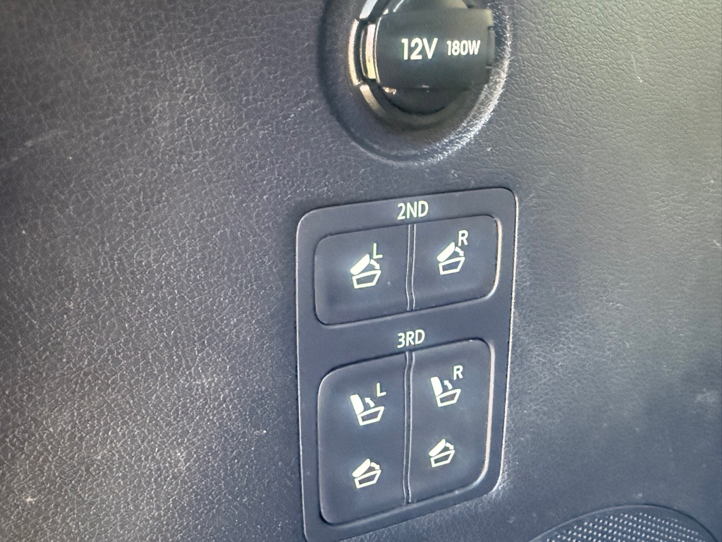 Photo 24 of this HYUNDAI PALISADE