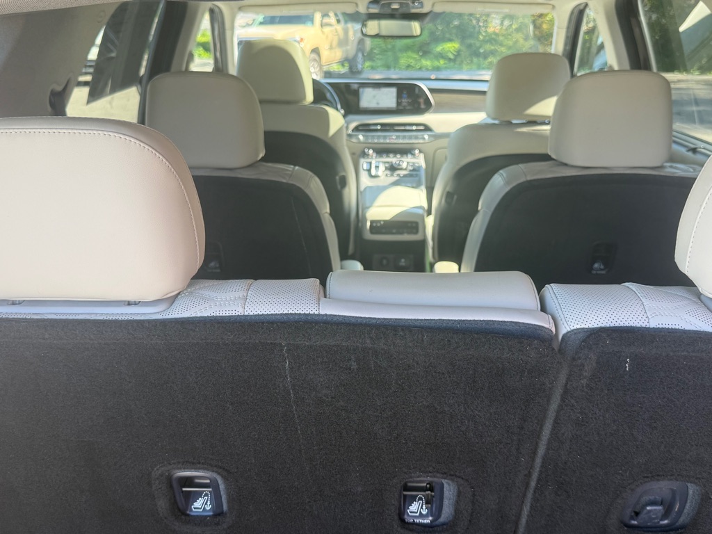 Photo 21 of this HYUNDAI PALISADE