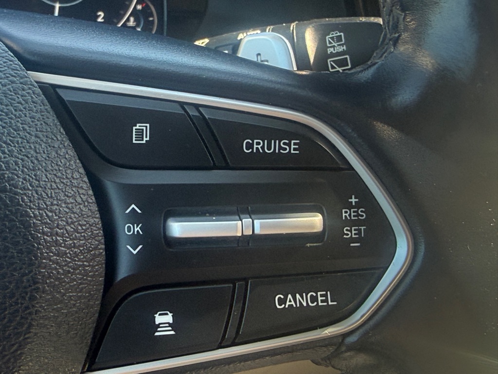 Photo 35 of this HYUNDAI PALISADE