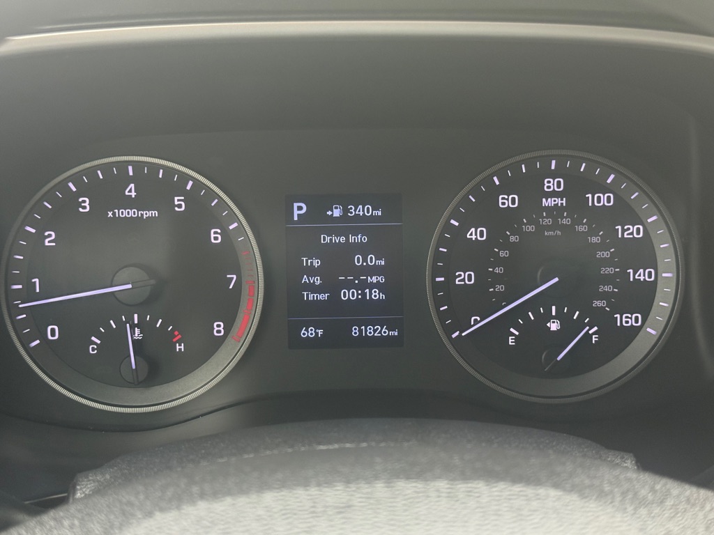 Photo 32 of this HYUNDAI TUCSON