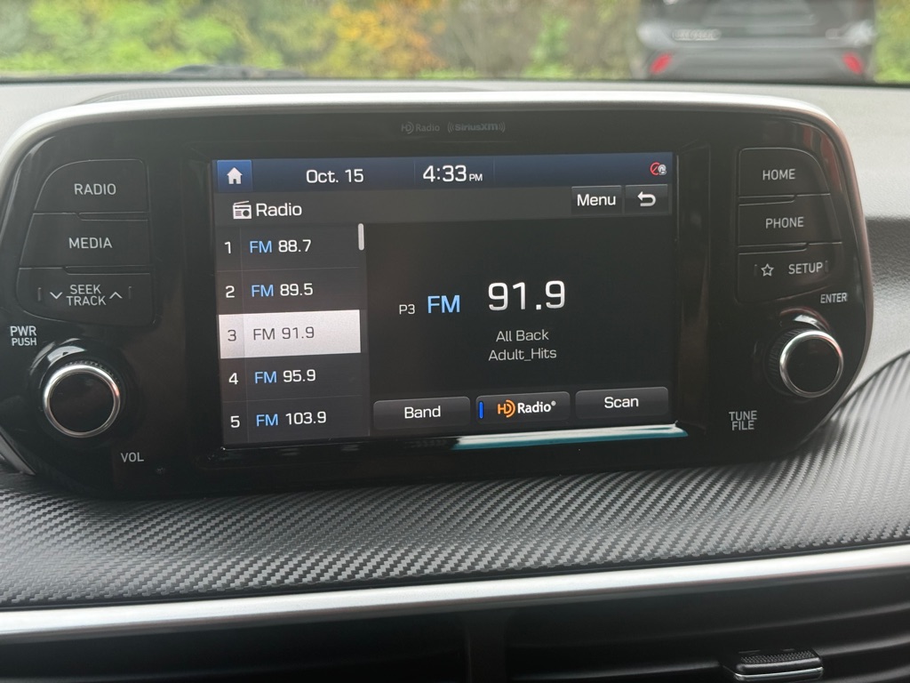 Photo 35 of this HYUNDAI TUCSON